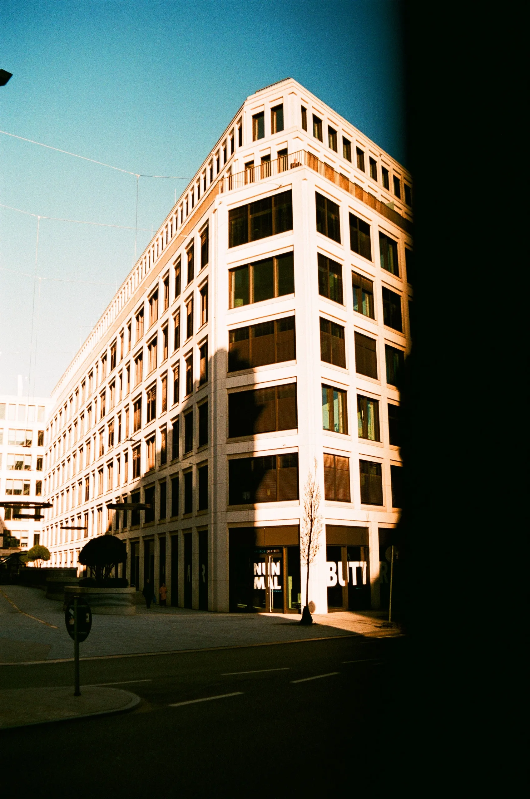 Photo 50 of 117
